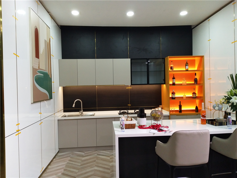 品尊工匠張董:原木現代輕奢,將環保進行到底(圖3) 品尊工匠張董:原木現代輕奢,將環保進行到底(圖3)