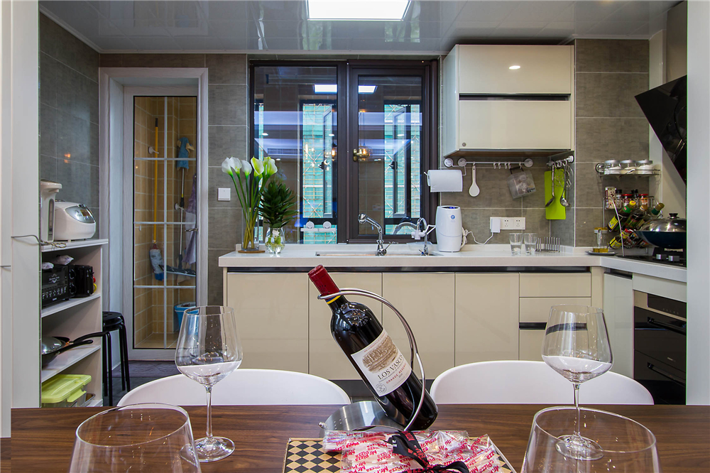 設(shè)計(jì)櫥柜門時(shí)有哪些要注意的事項(xiàng)?(圖4) 設(shè)計(jì)櫥柜門時(shí)有哪些要注意的事項(xiàng)?(圖4)