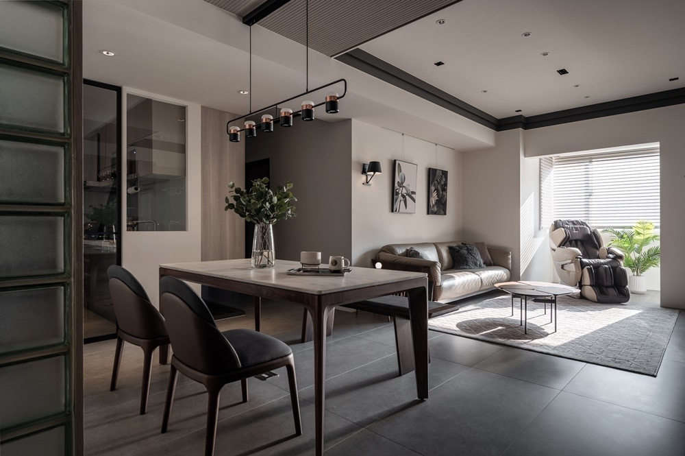 加盟全屋定制廠家要準(zhǔn)備多少資金?(圖2) 加盟全屋定制廠家要準(zhǔn)備多少資金?(圖2)