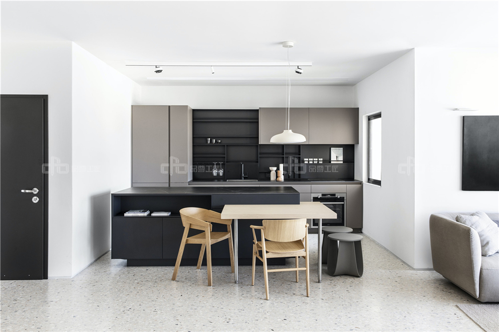 整木定制門店要不要做板式的?(圖1) 整木定制門店要不要做板式的?(圖1)