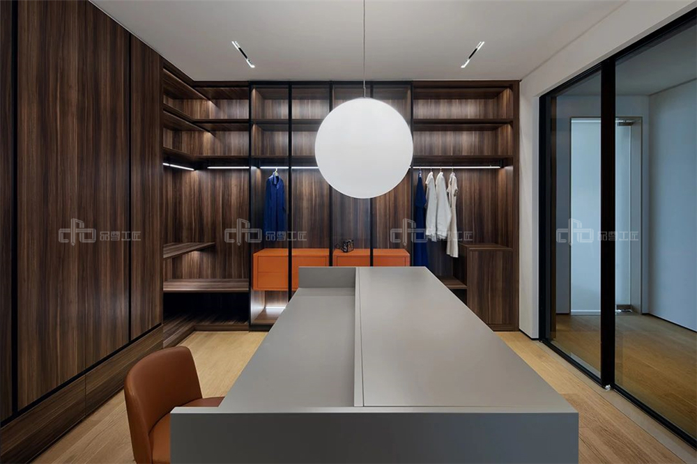 衣柜用實木材質來做有哪些優點？(圖2)