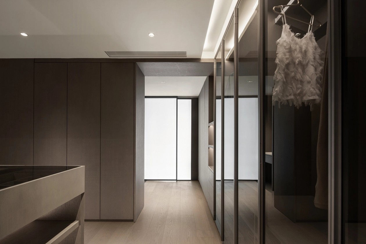 530㎡現(xiàn)代極簡豪宅,天然木皮定制別墅(圖11) 11.jpg