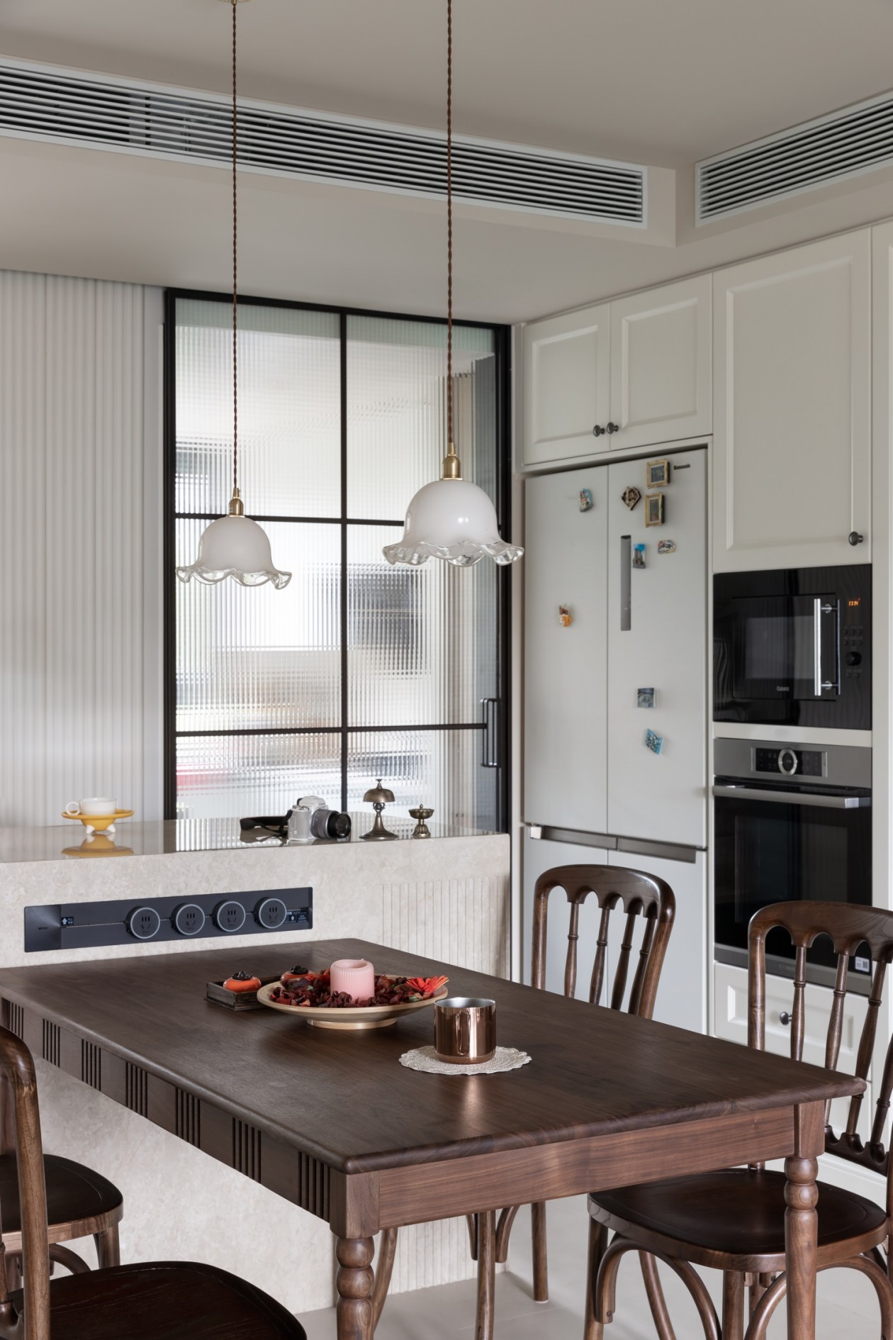 整木定制混油,現代美式風格裝修設計(圖7) 7.jpg