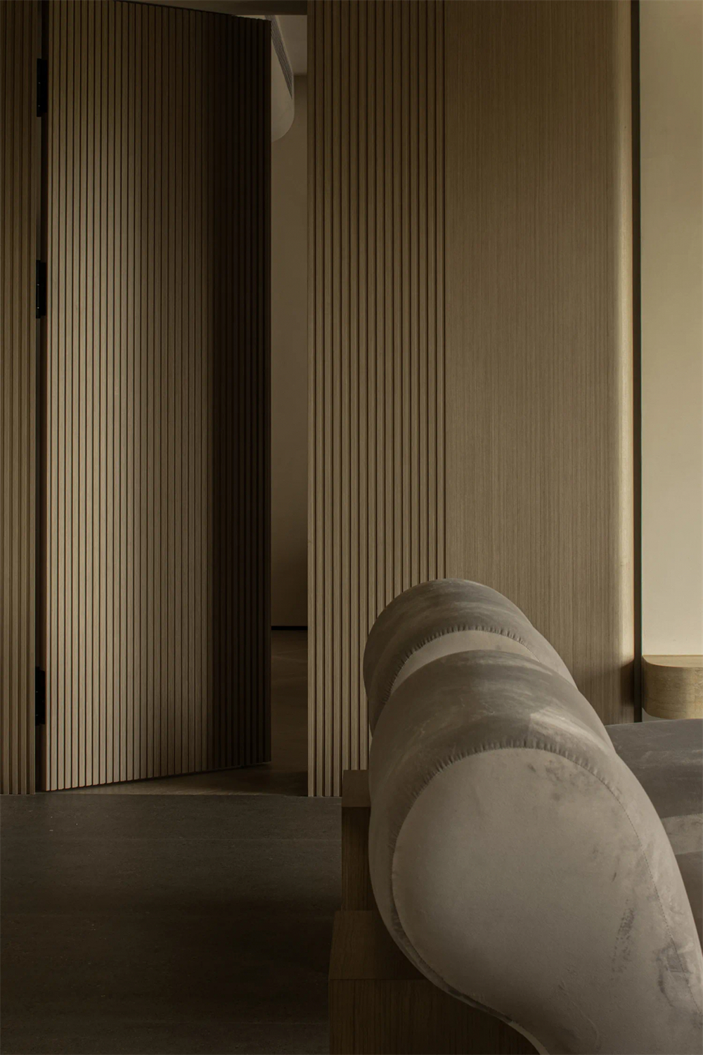 500㎡整木定制大宅,原木侘寂風(fēng)(圖11) 11.jpg